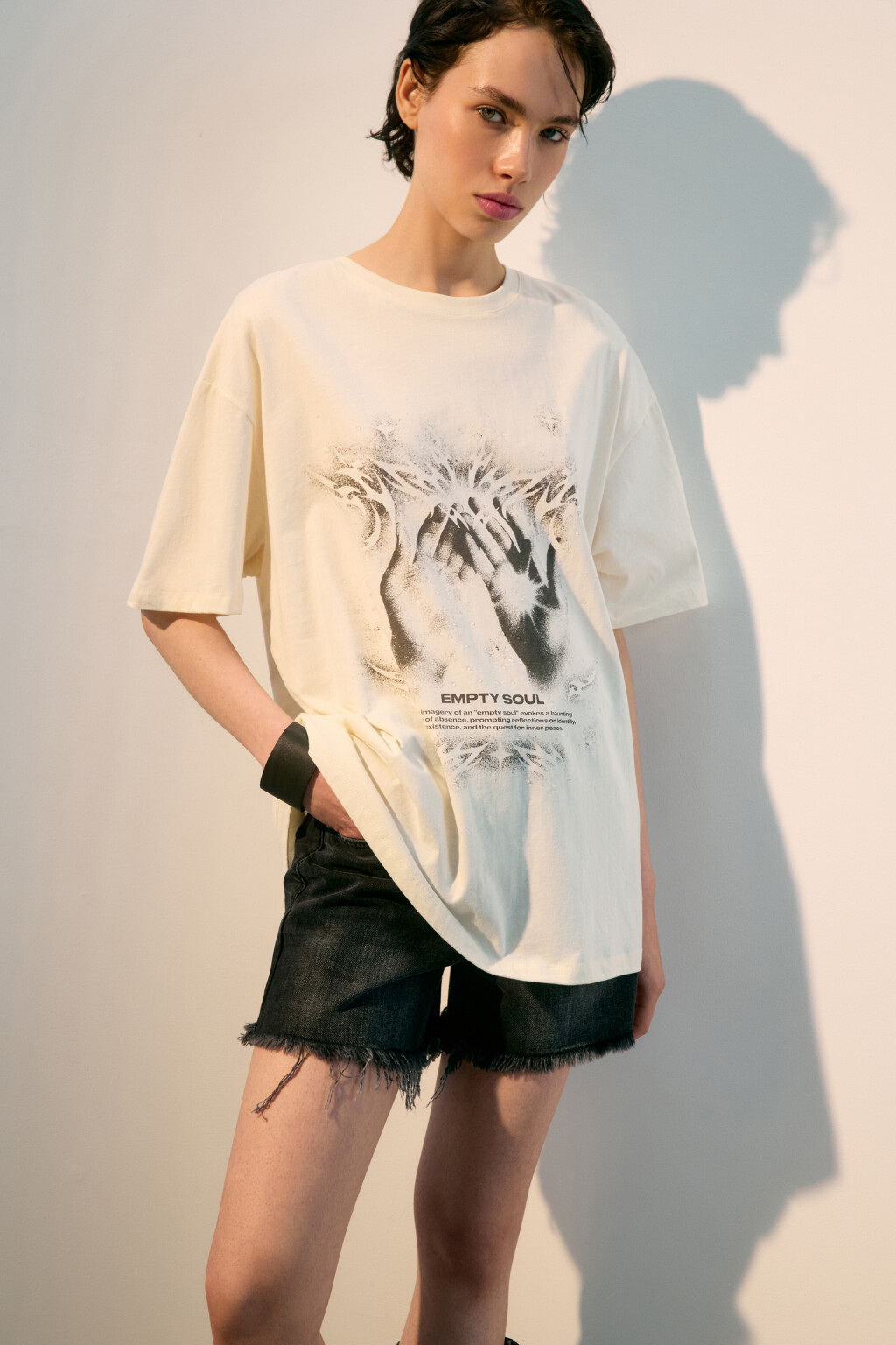 Футболка oversize с принтом - цвет бежевый - 1