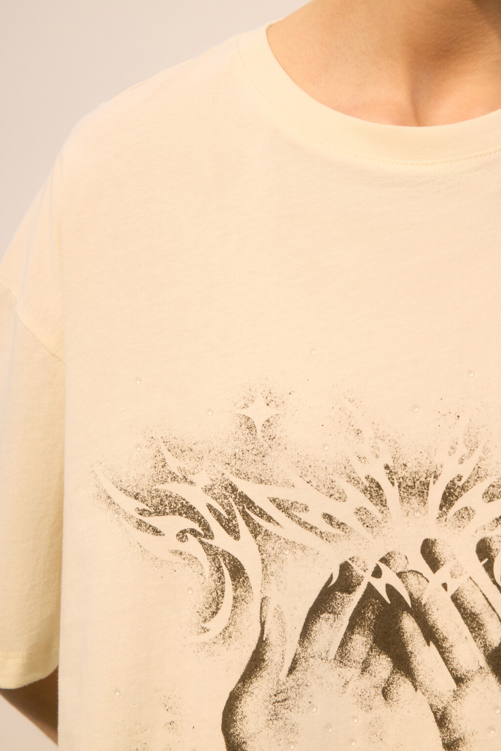 Футболка oversize с принтом - цвет бежевый - 6
