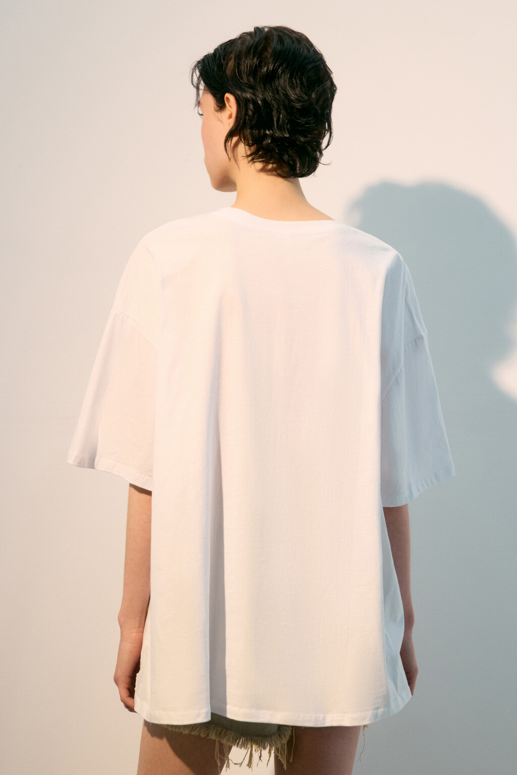 Футболка oversize с принтом - цвет белый - 3