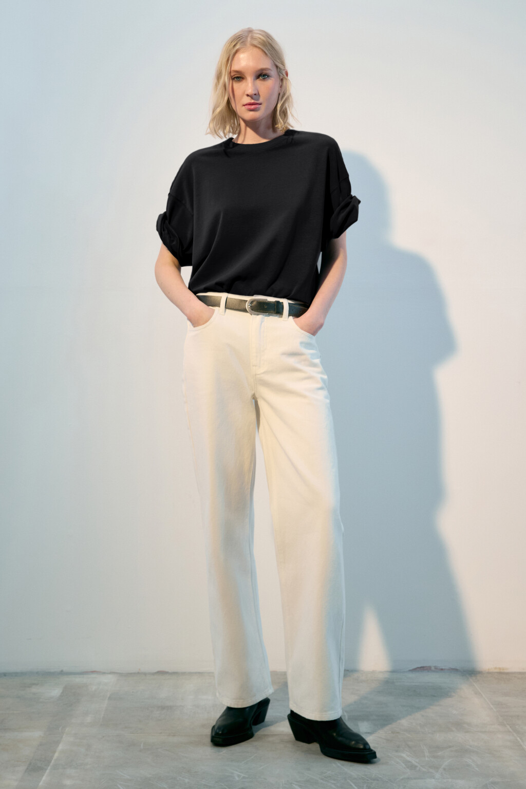 Футболка oversize из плотного хлопка - цвет черный - 4