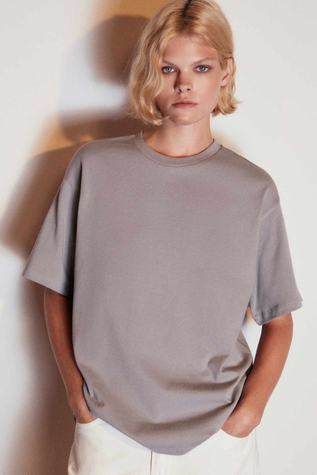 Футболка из плотного хлопкового трикотажа - цвет серый - 1