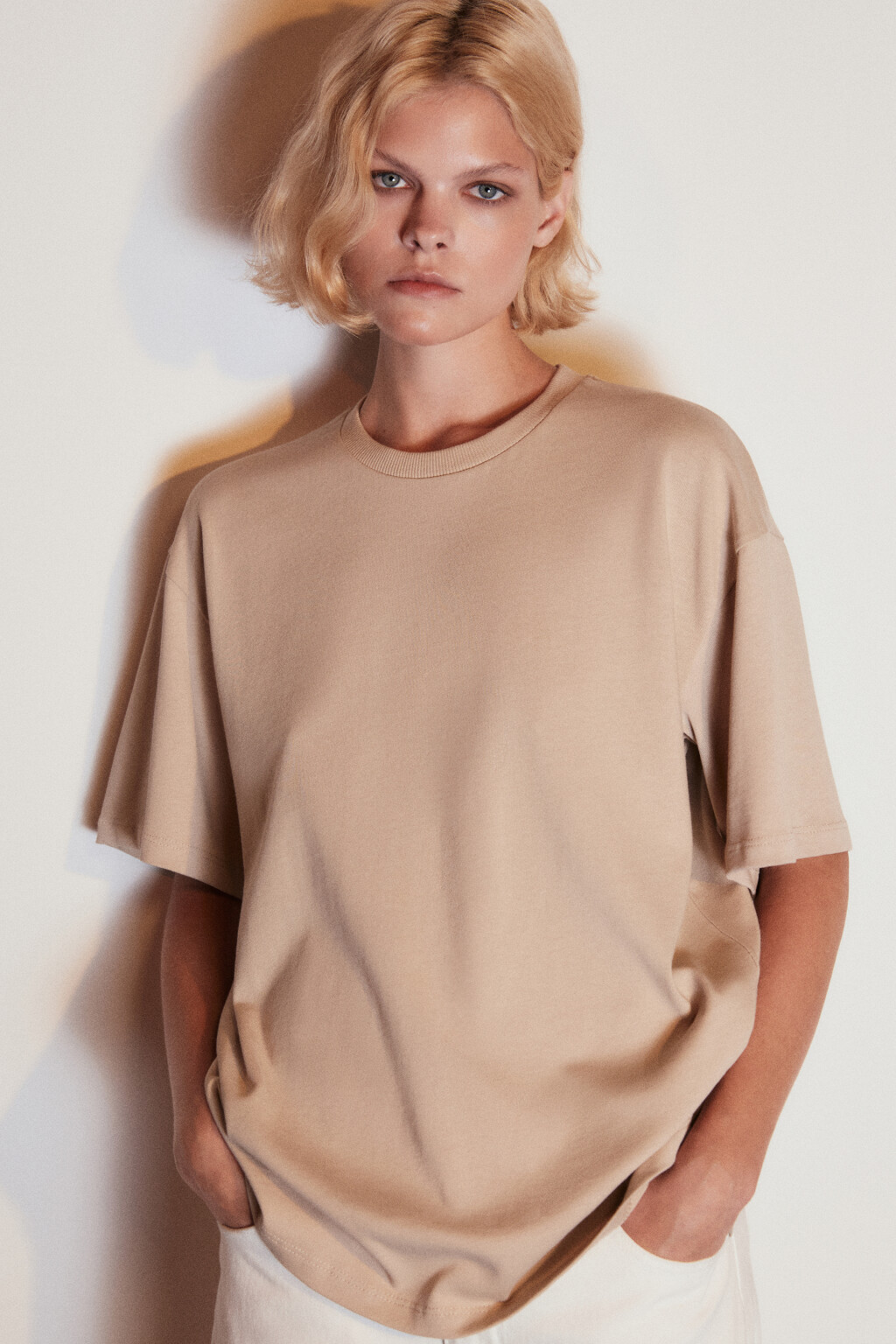 Футболка из плотного хлопкового трикотажа - цвет бежевый - 1