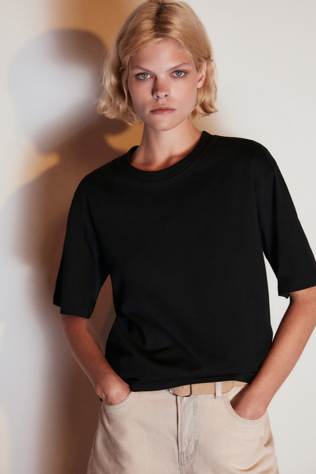 Футболка из плотного хлопкового трикотажа - цвет черный - 1