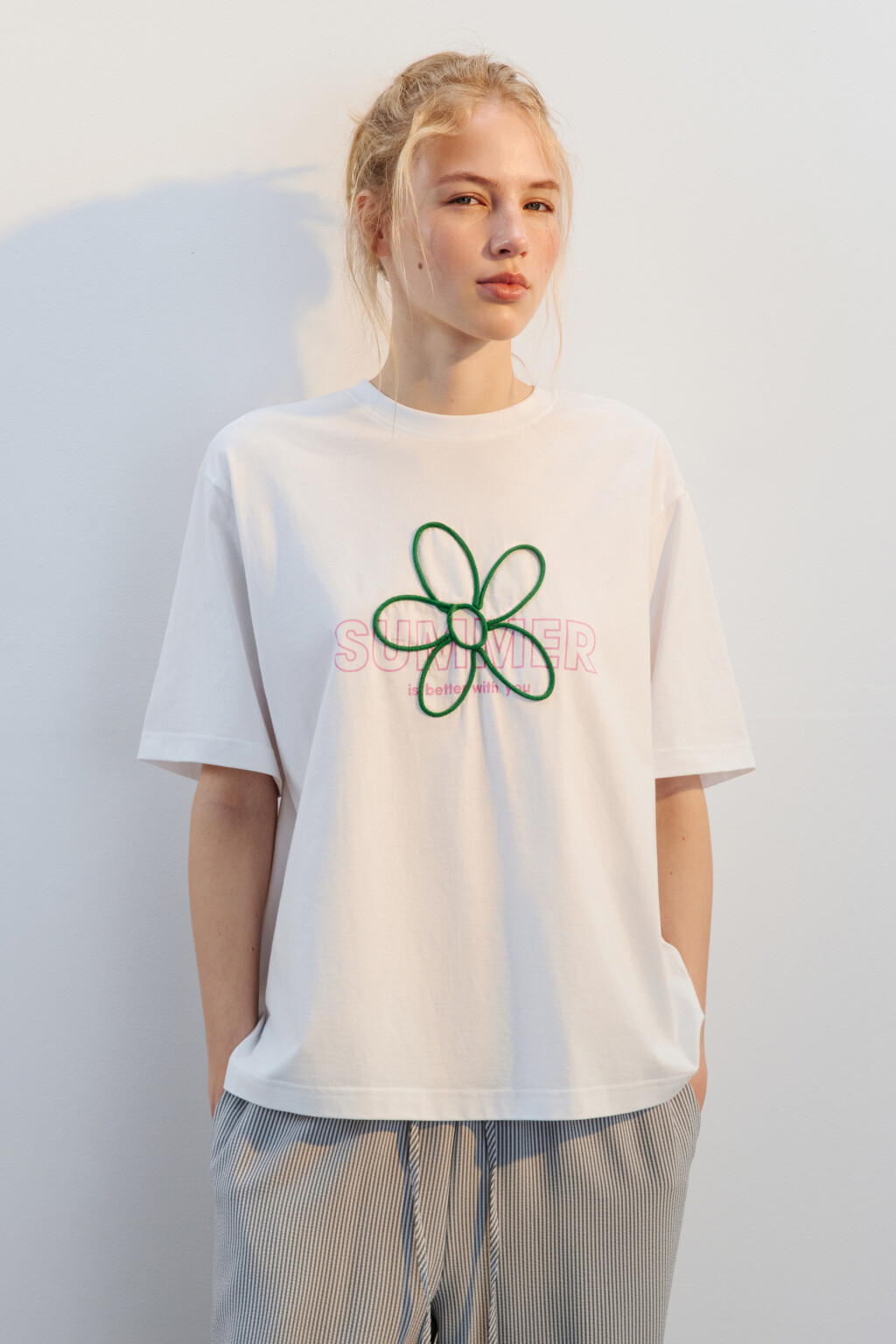 Футболка хлопковая с декором из шнурка - цвет белый - 2