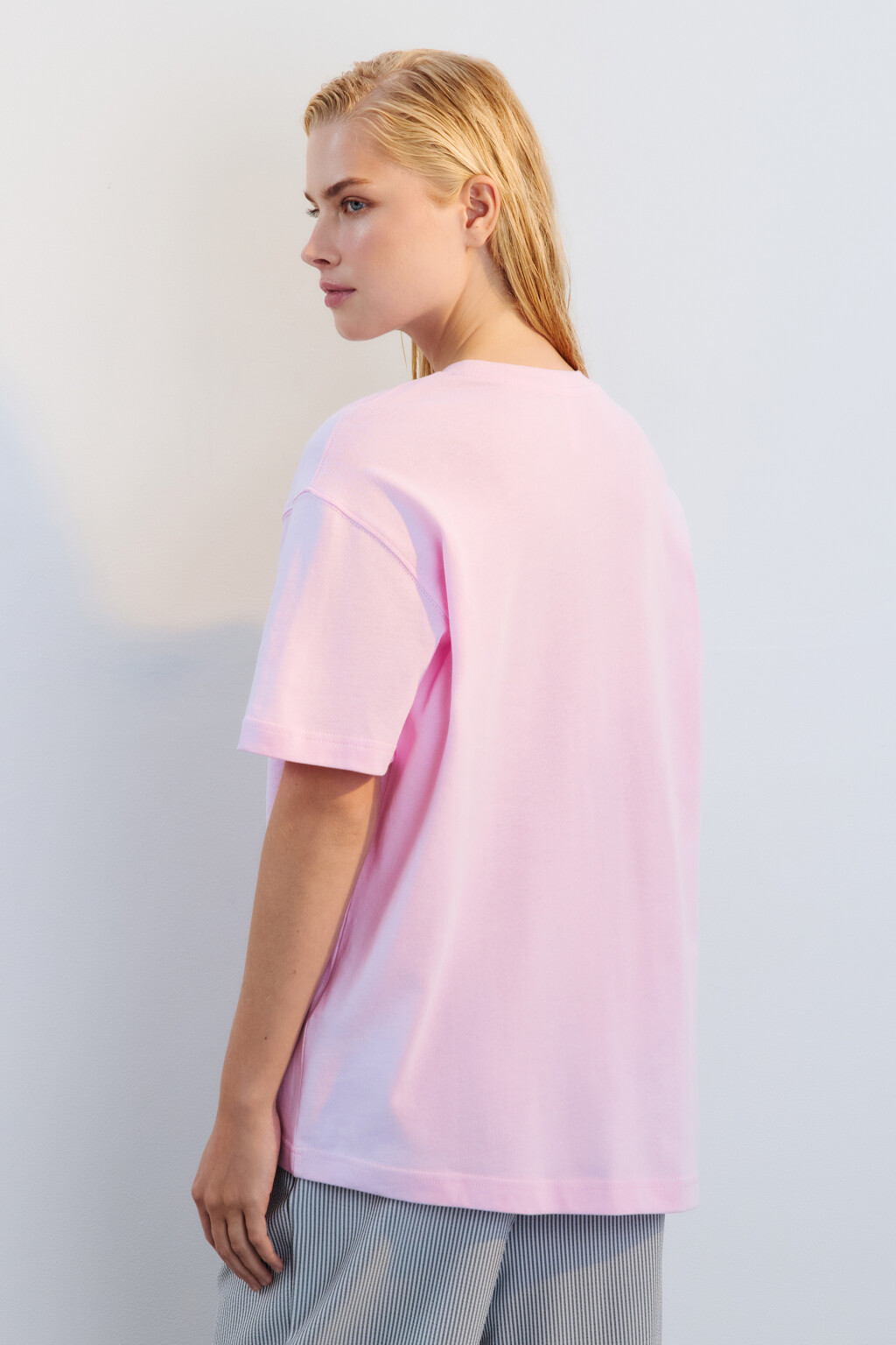 Футболка хлопковая с принтом - цвет розовый - 4