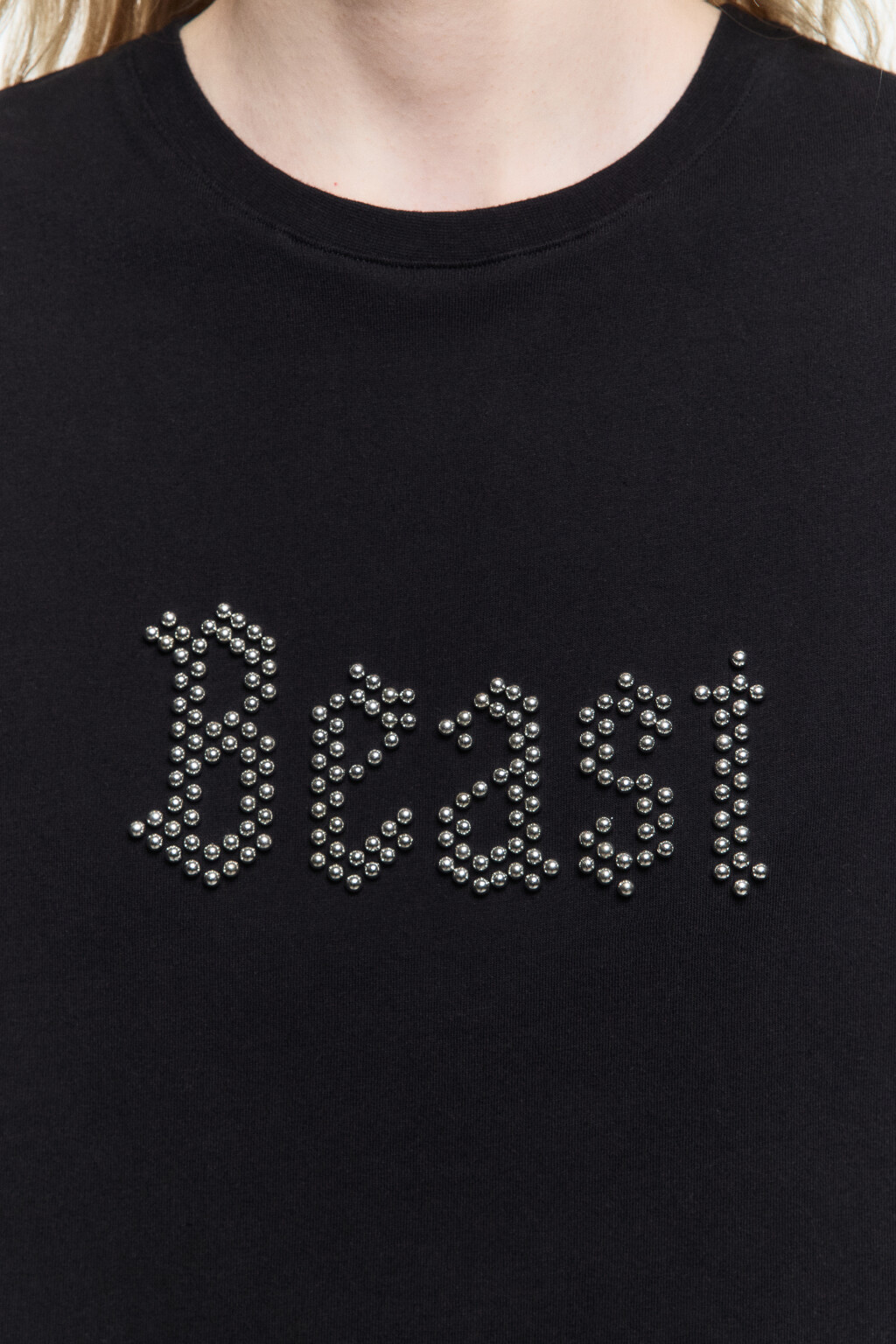 Футболка хлопковая с надписью из бисера - цвет черный - 5