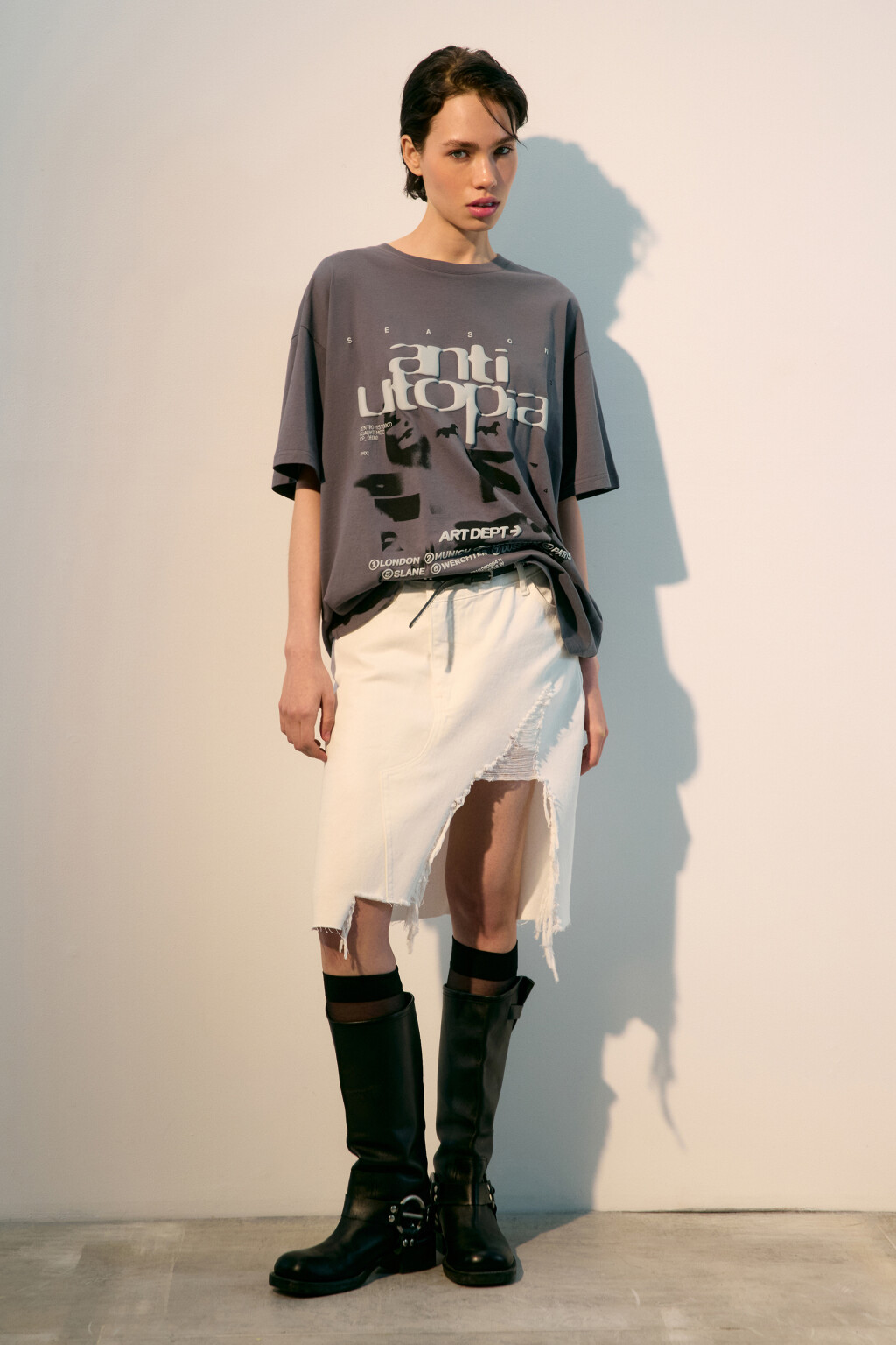 Футболка oversize с принтом в стиле гранж - цвет серый - 4