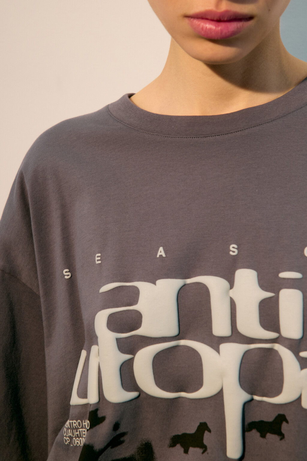 Футболка oversize с принтом в стиле гранж - цвет серый - 6