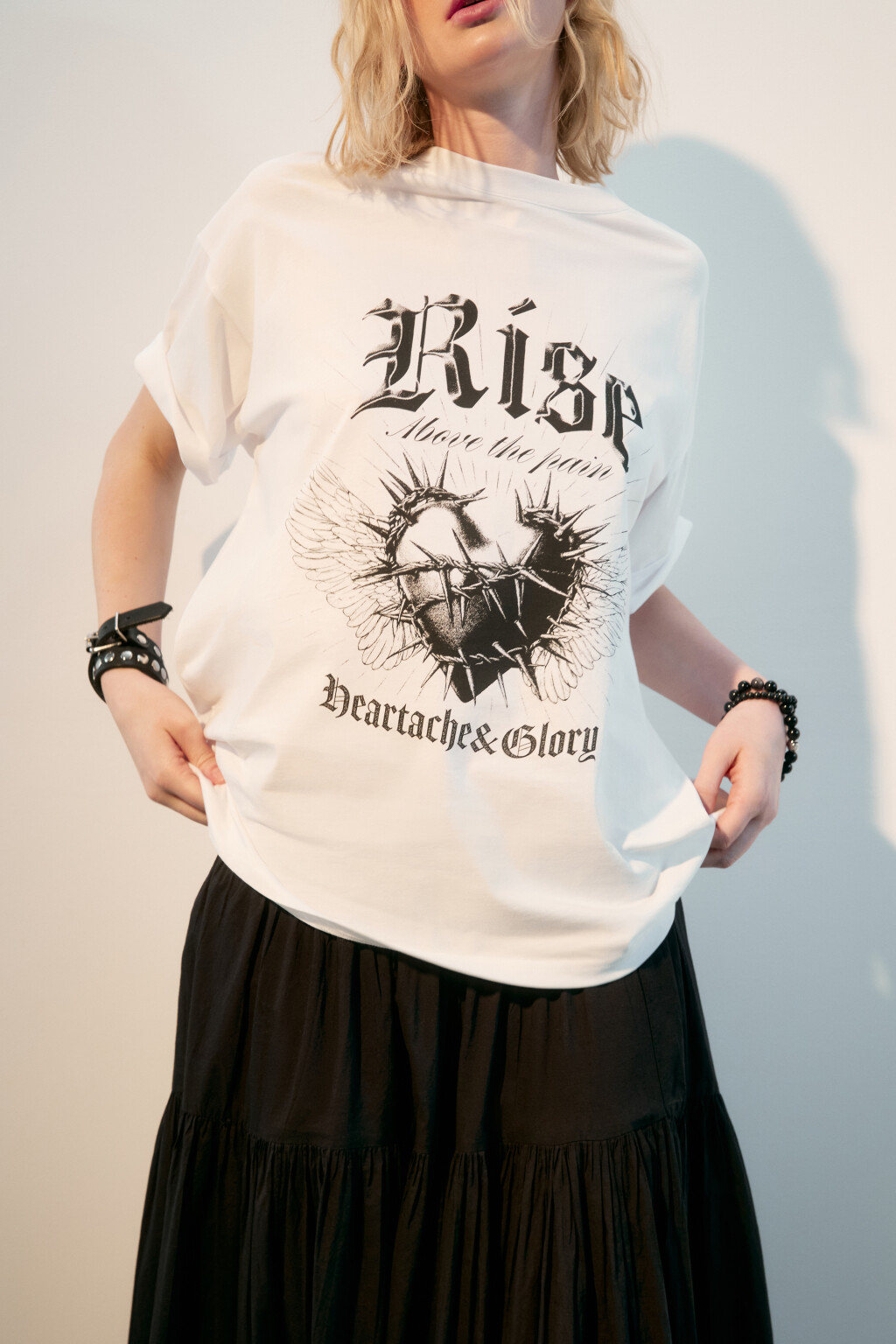 Футболка oversize с принтом в стиле гранж - цвет бежевый - 2