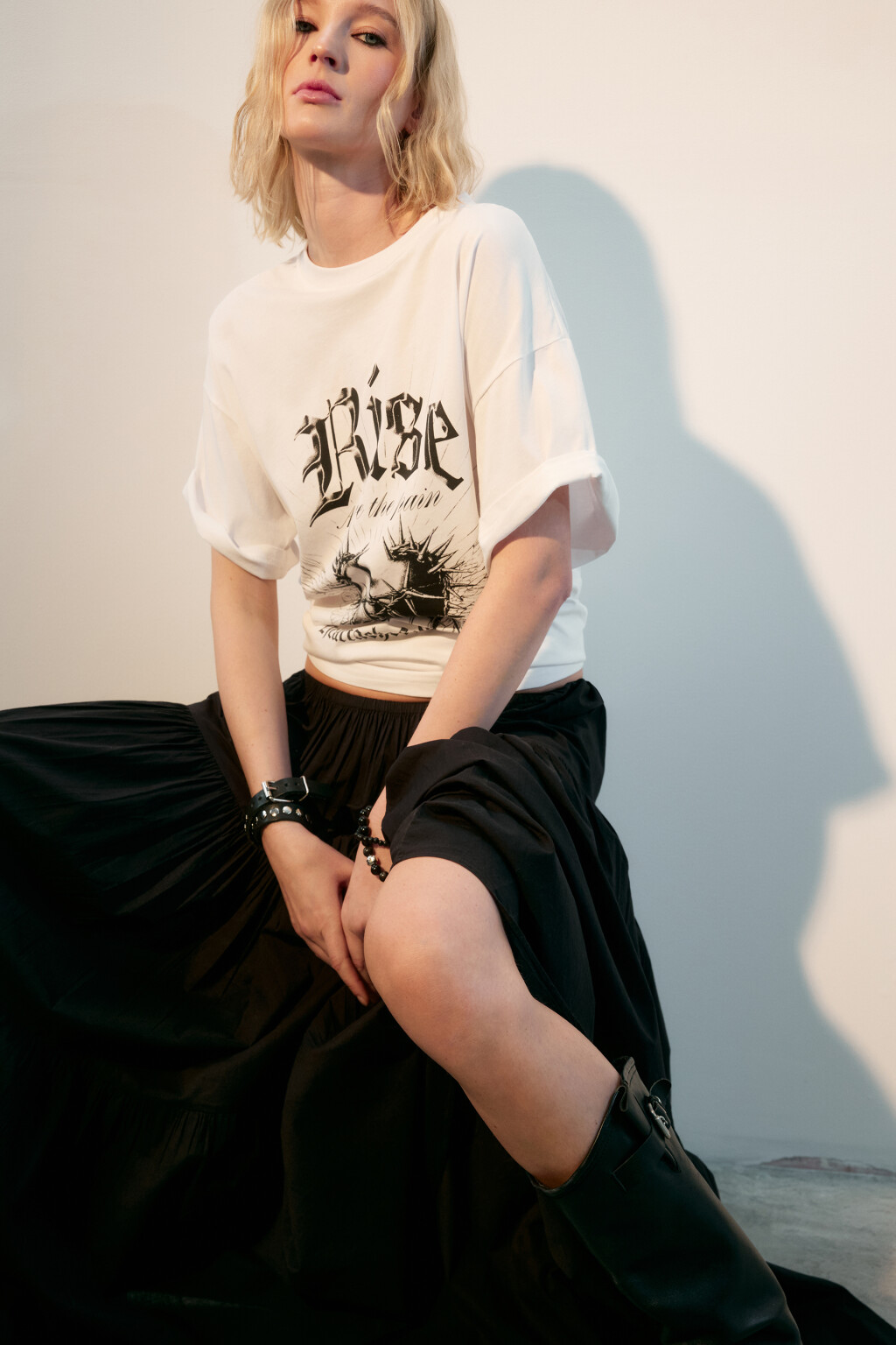 Футболка oversize с принтом в стиле гранж - цвет бежевый - 1