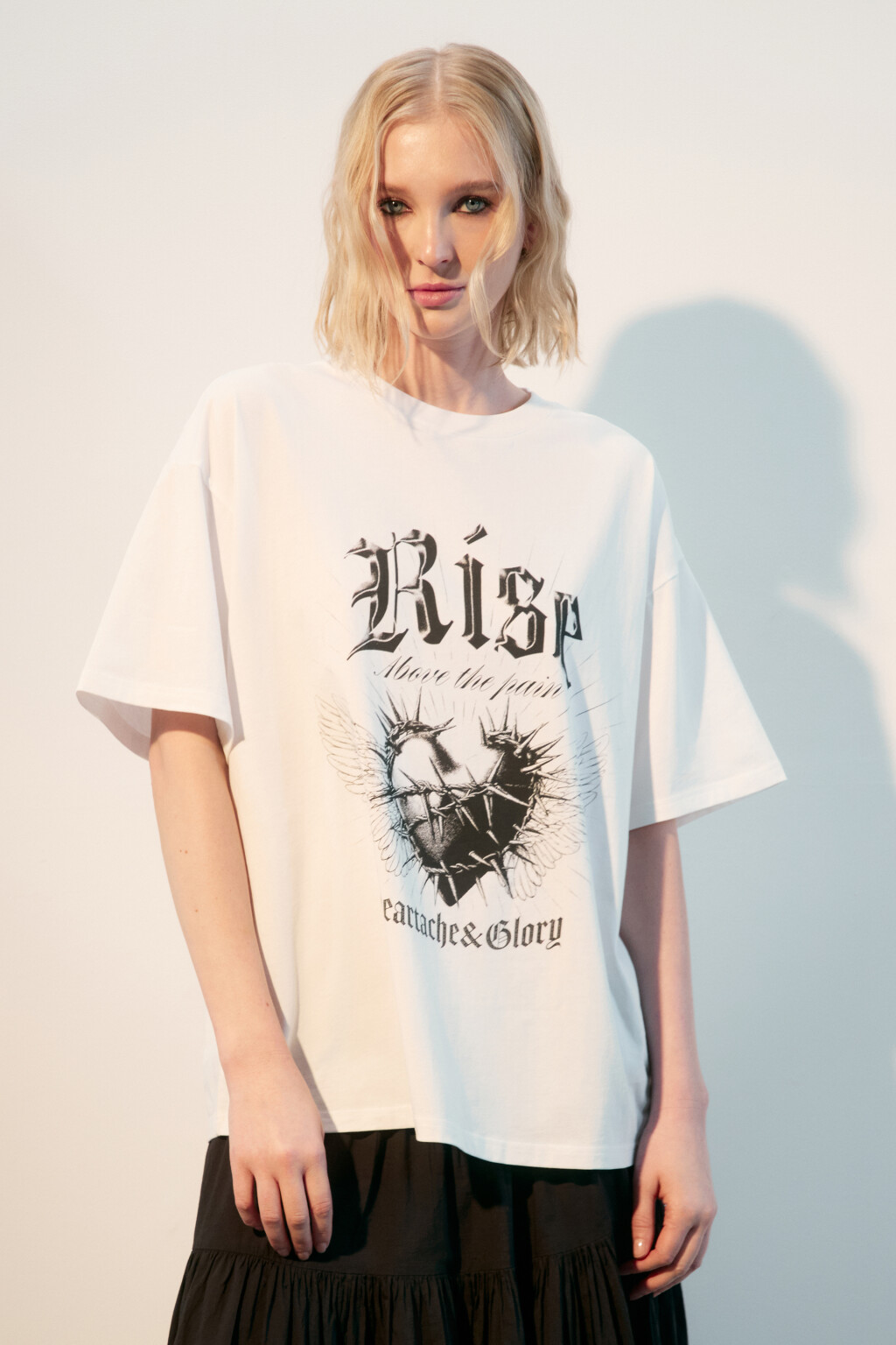 Футболка oversize с принтом в стиле гранж - цвет бежевый - 3