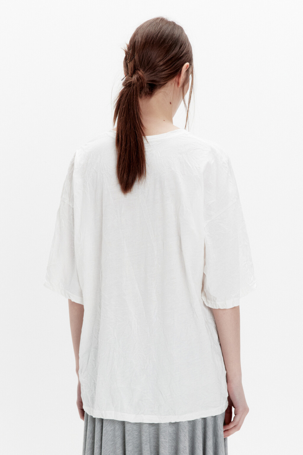 Футболка oversize из жатой ткани - цвет белый - 3