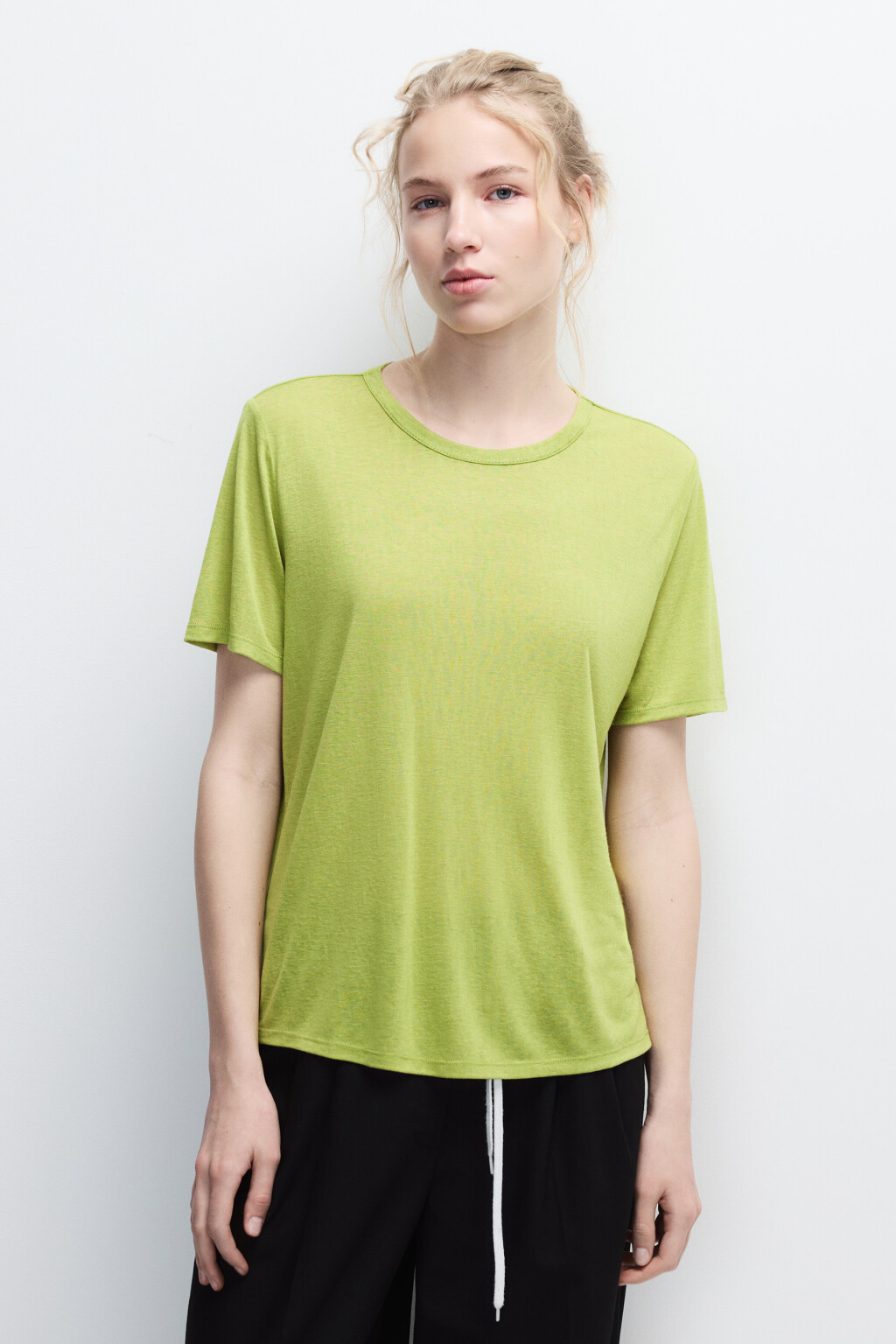 Футболка свободная из вискозы - цвет зеленый - 3