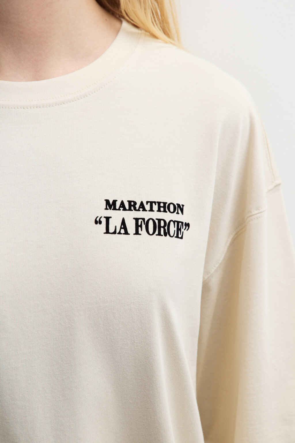 Футболка oversize с принтом-надписью - цвет бежевый - 6