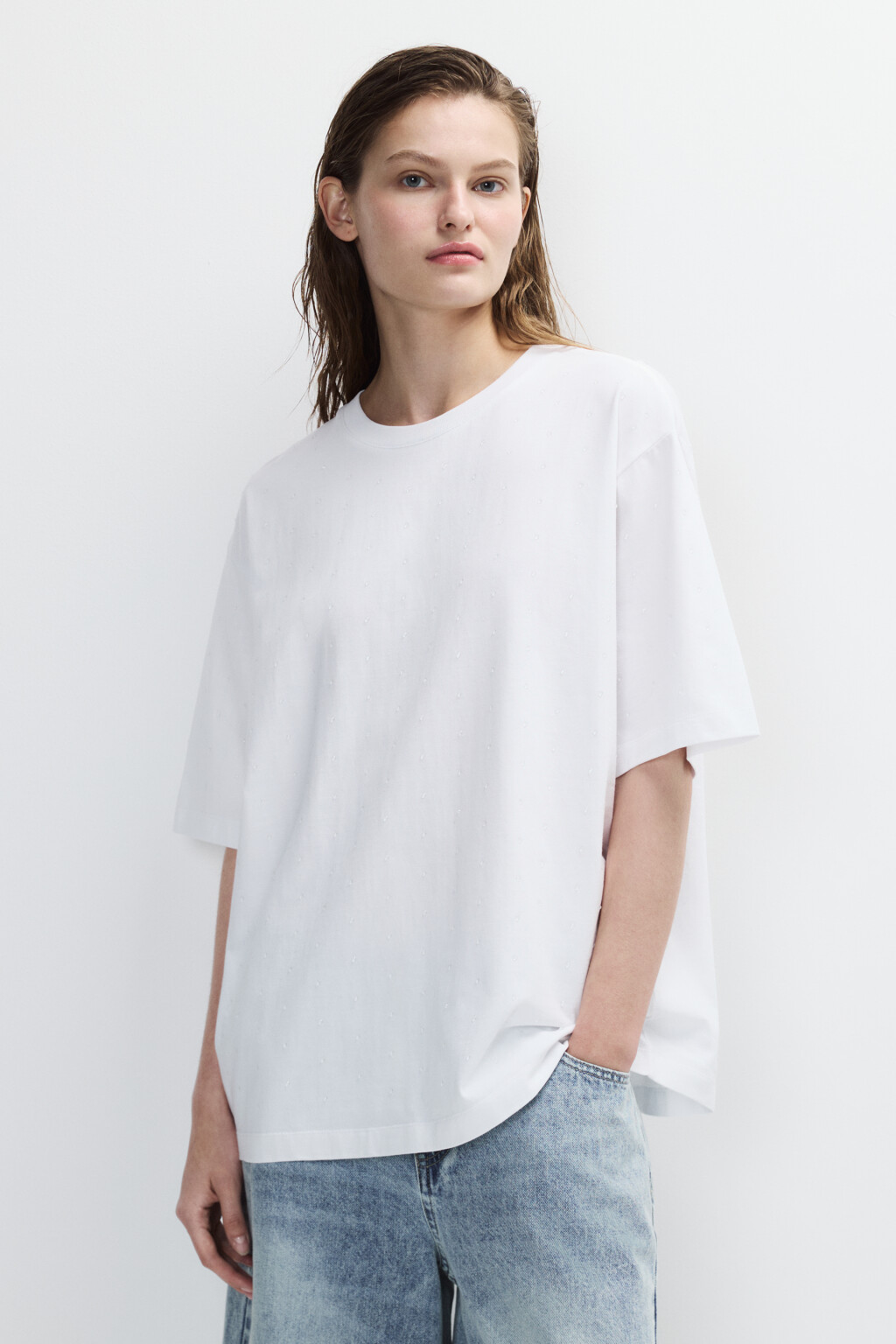 Футболка хлопковая с прозрачными каплями - цвет белый - 2