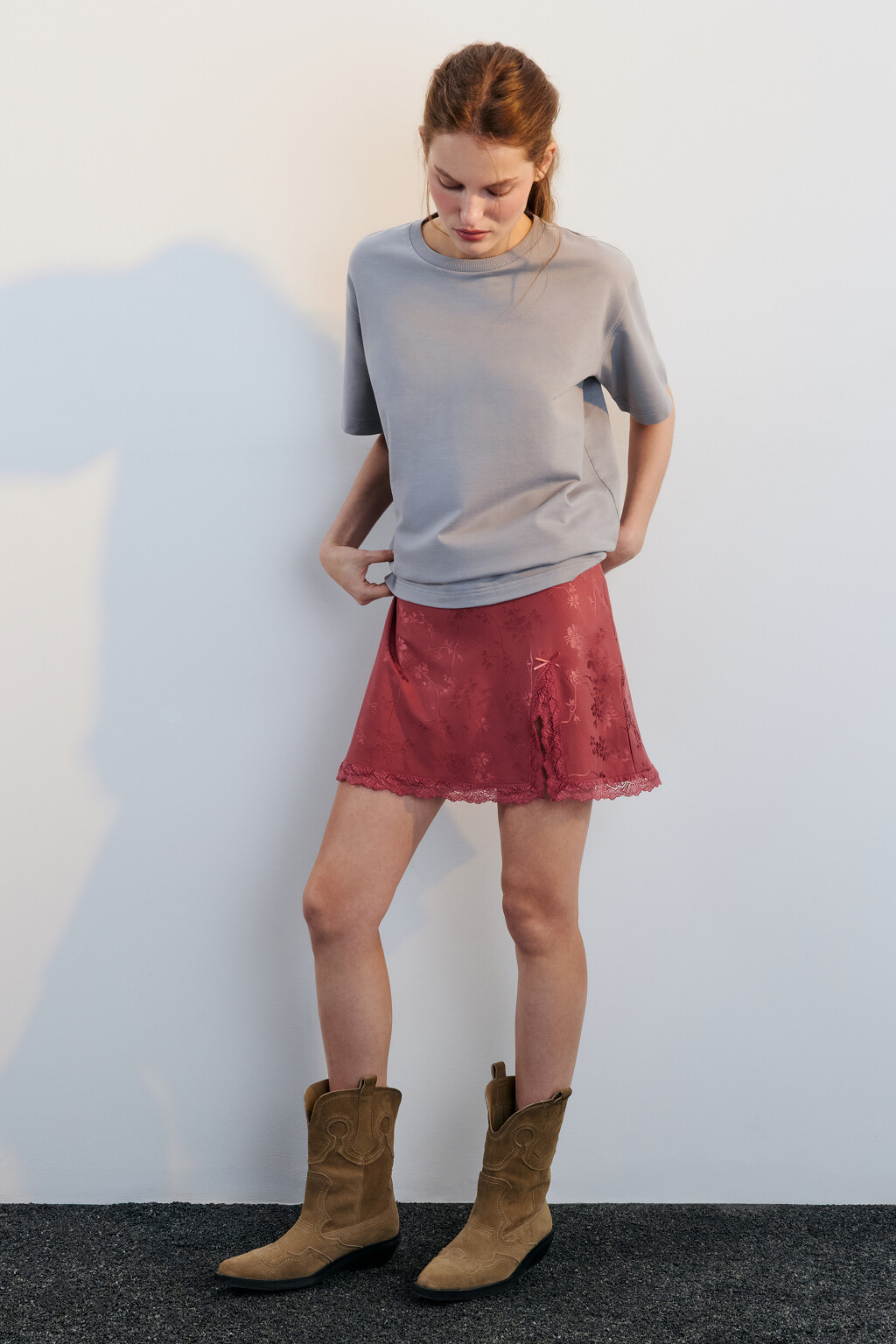 Футболка из плотного трикотажа - цвет серый - 4