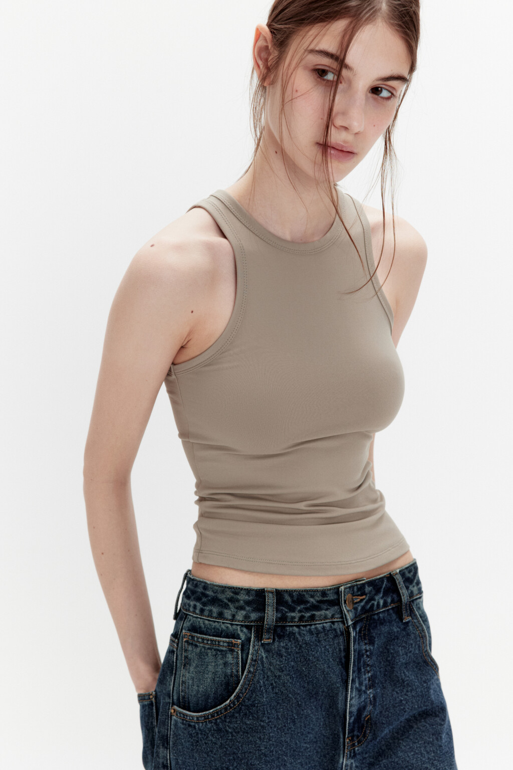 Майка гладкая облегающая на широких бретелях - цвет зеленый - 2