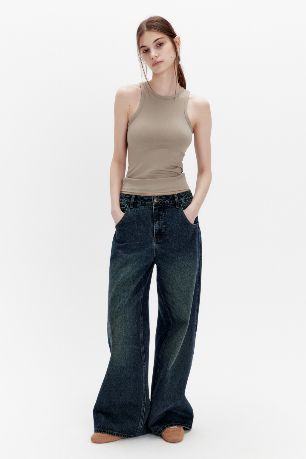 Майка гладкая облегающая на широких бретелях - цвет зеленый - 5