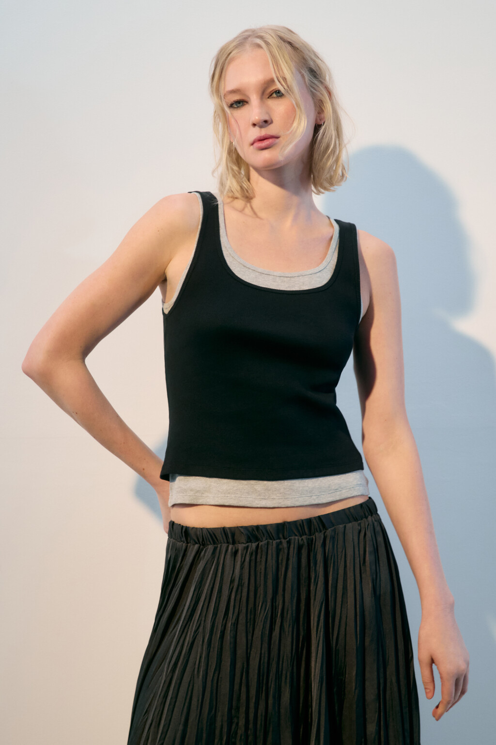 Майка в рубчик двуслойная - цвет черный - 2