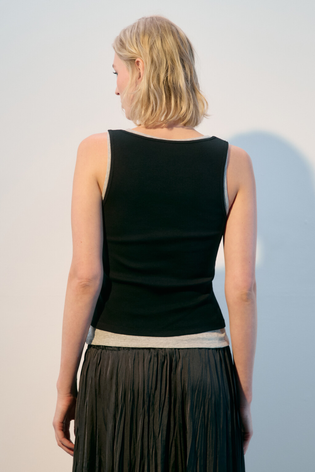 Майка в рубчик двуслойная - цвет черный - 3