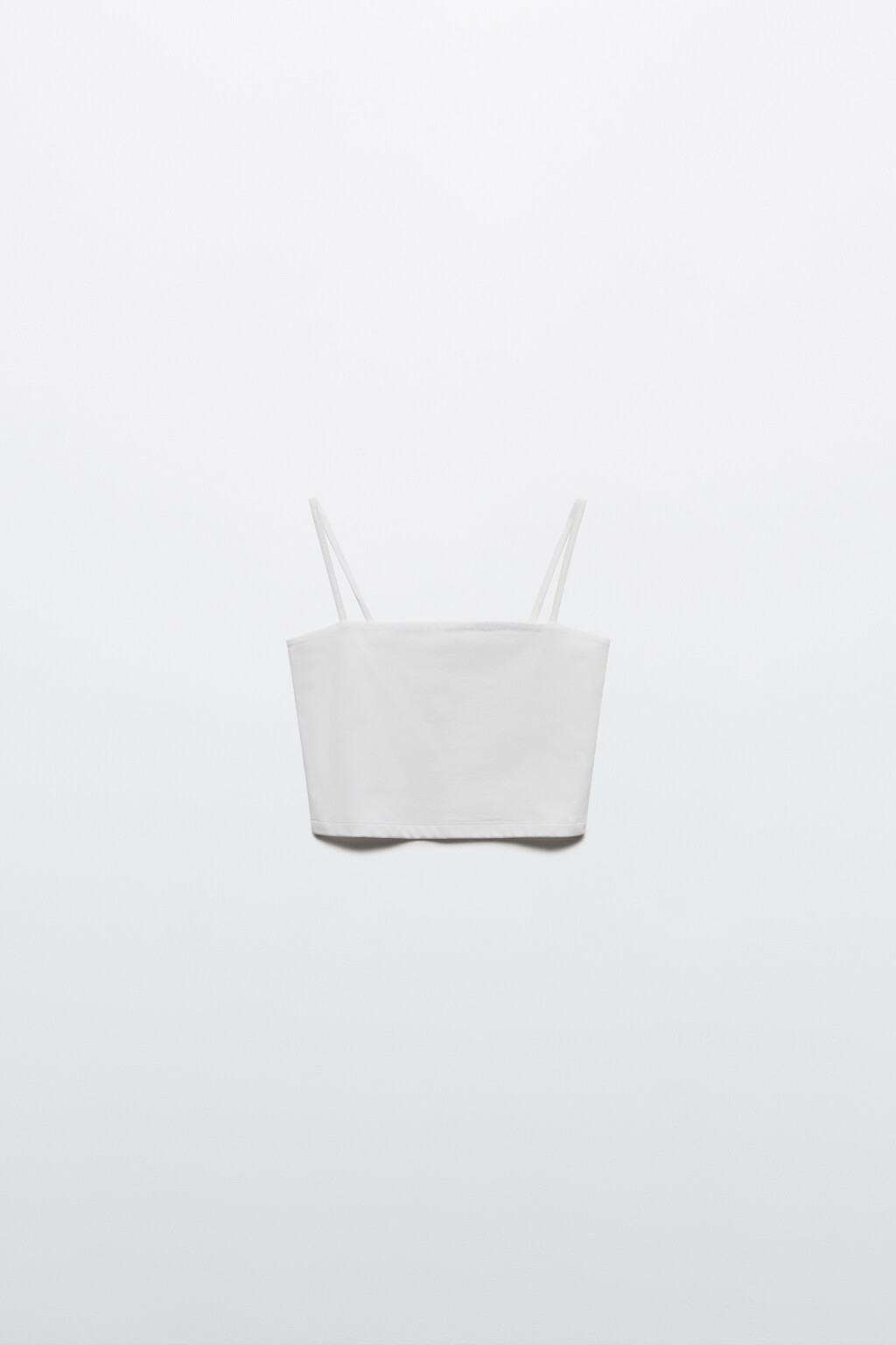 Топ-бандо на тонких бретельках - цвет белый - 7