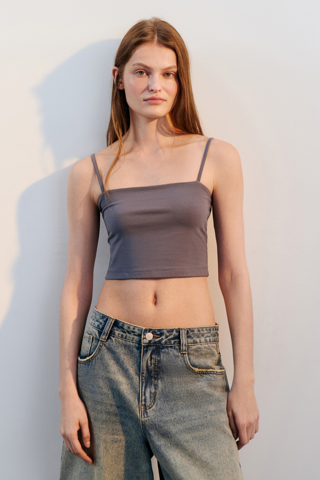 Топ-бандо на тонких бретельках - цвет серый - 2