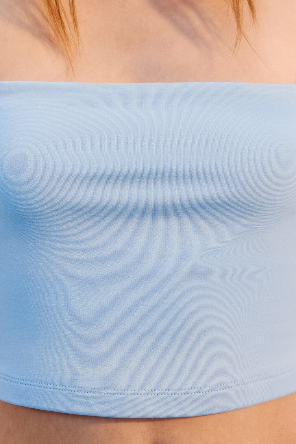 Топ-бандо на тонких бретельках - цвет голубой - 5