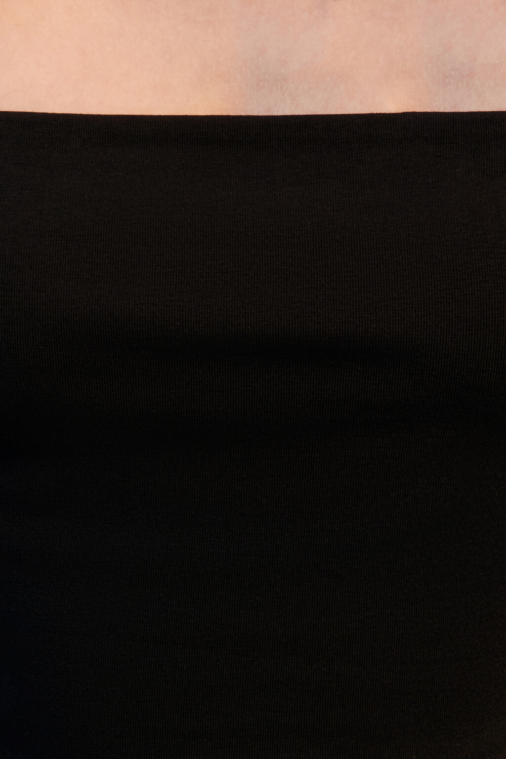 Топ-бандо на тонких бретельках - цвет черный - 6