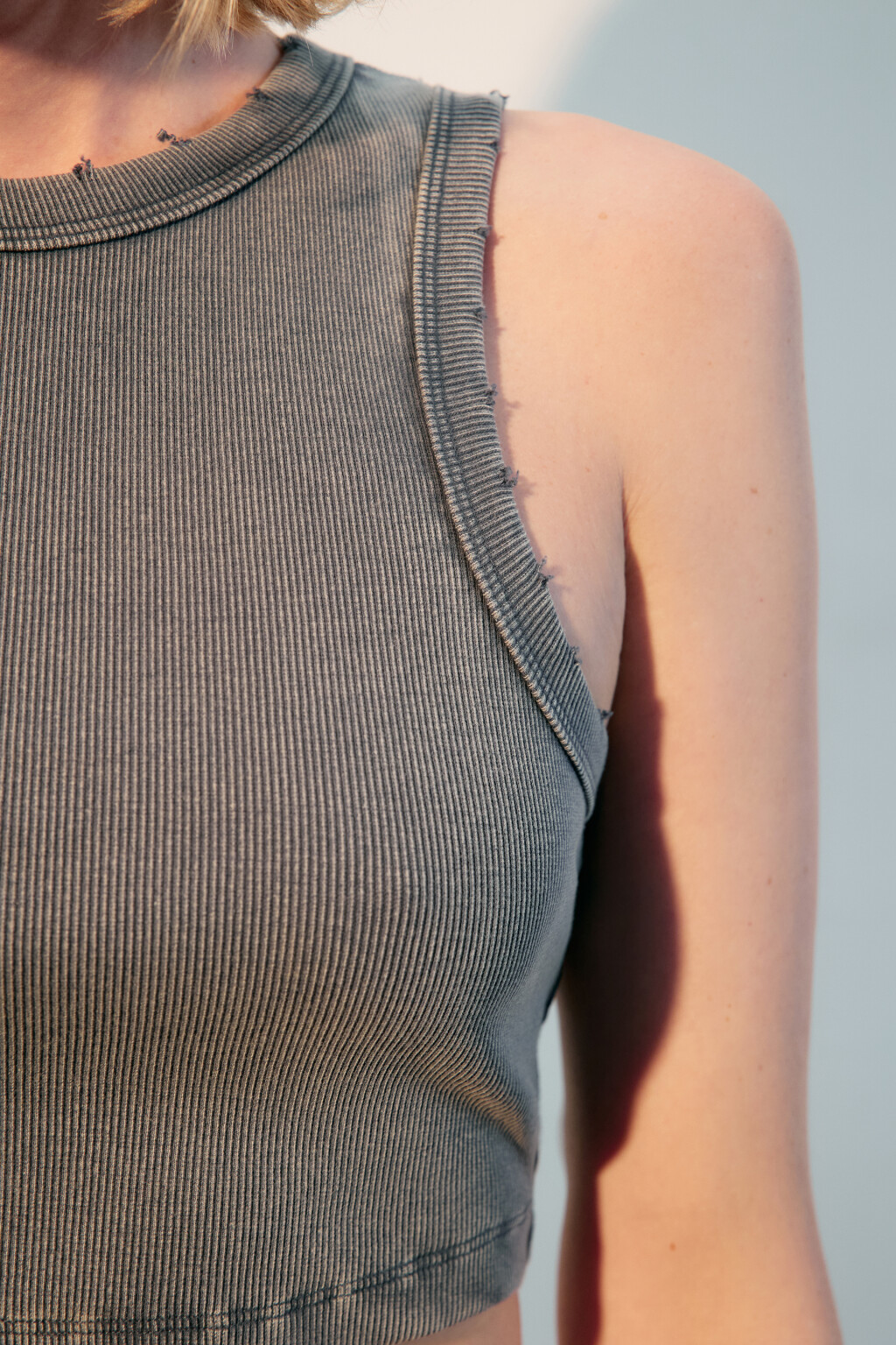 Топ-майка хлопковый в рубчик - цвет серый - 6