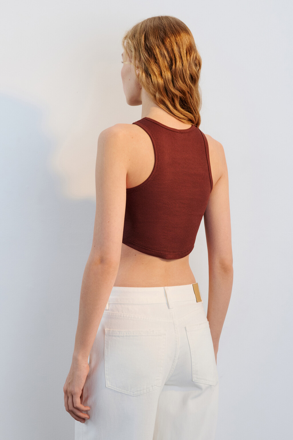 Майка-топ хлопковая в рубчик - цвет коричневый - 3