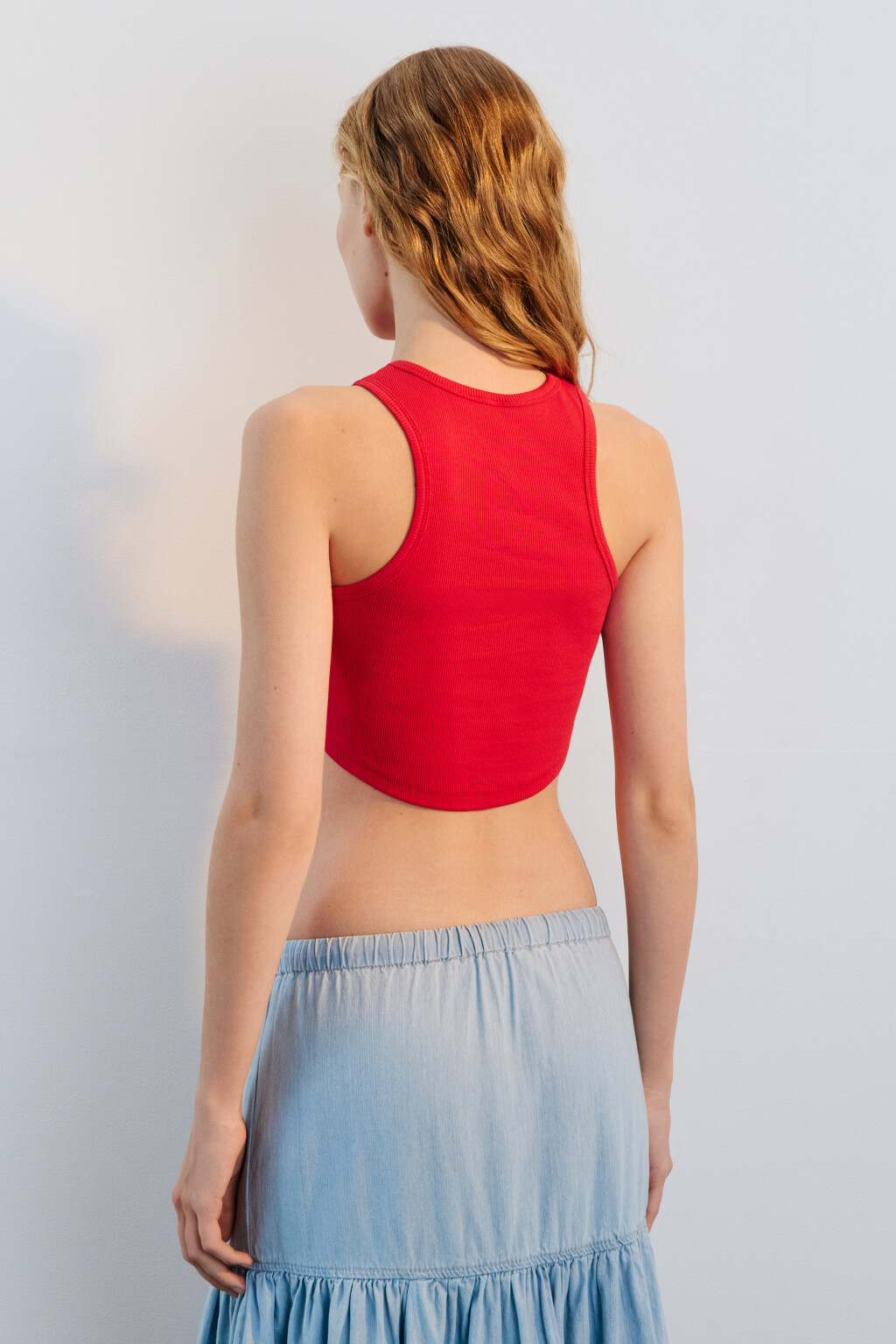 Майка-топ хлопковая в рубчик - цвет красный - 4