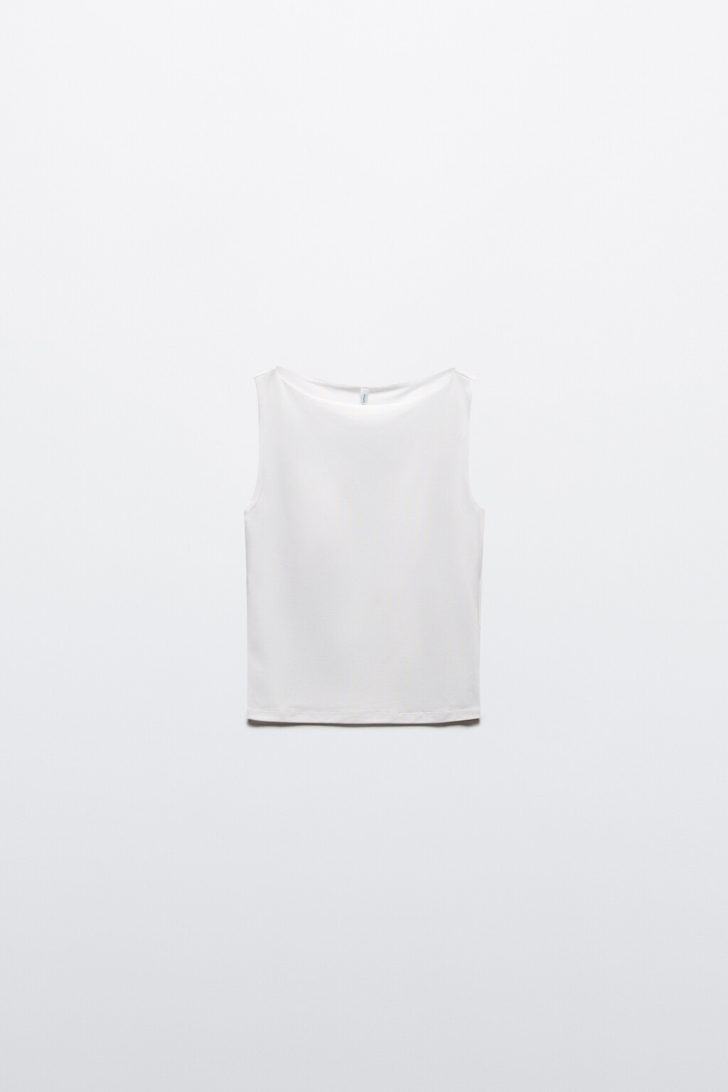 Майка гладкая с вырезом-лодочкой - цвет белый - 7