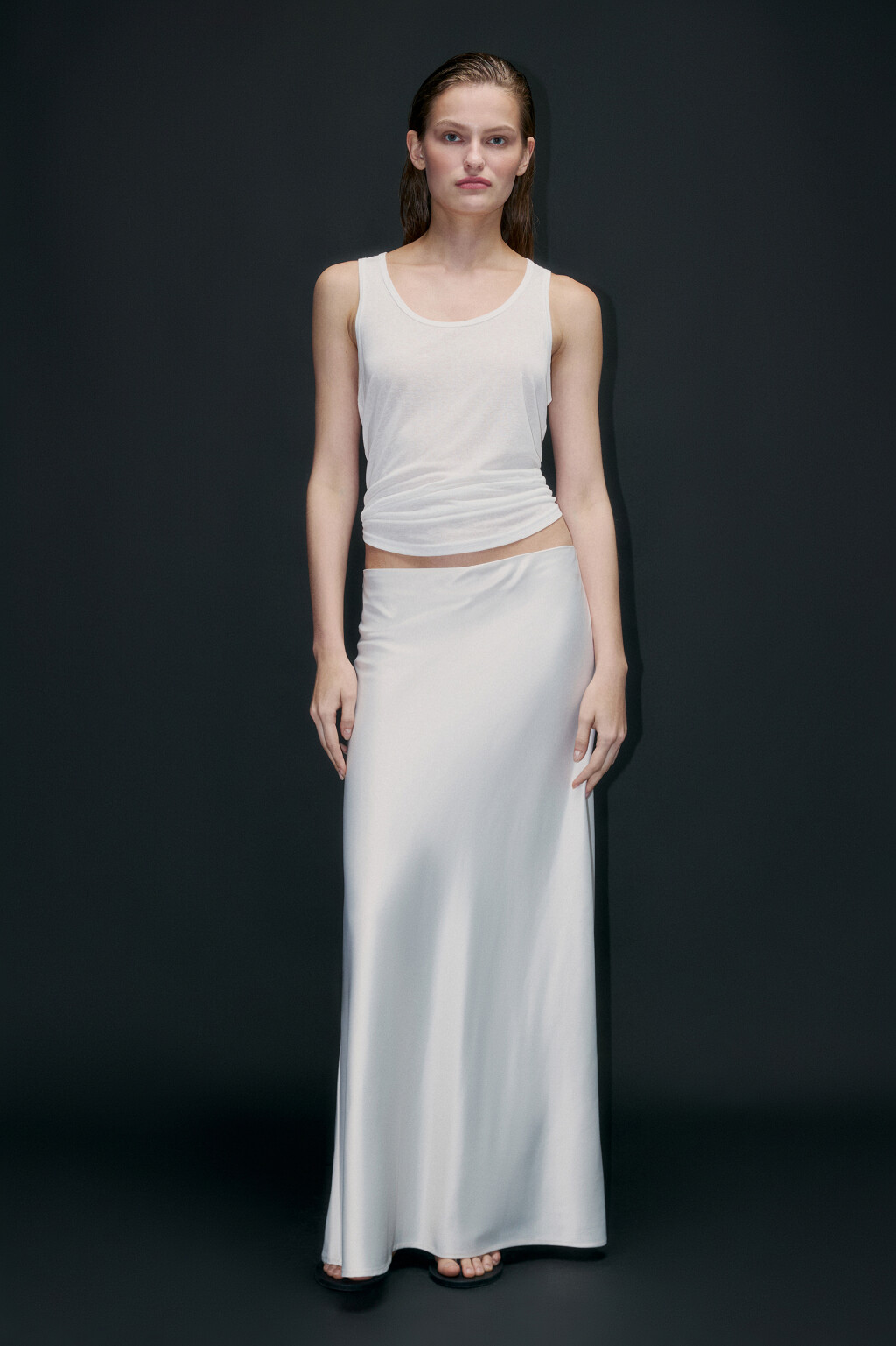 Майка свободная из вискозы - цвет молочный - 2