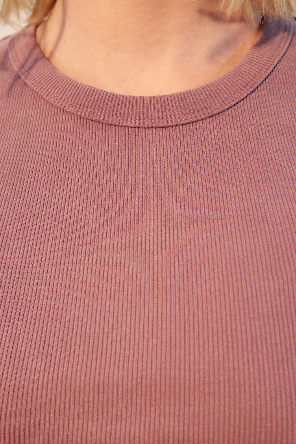 Майка в рубчик с вареным эффектом - цвет розовый - 5