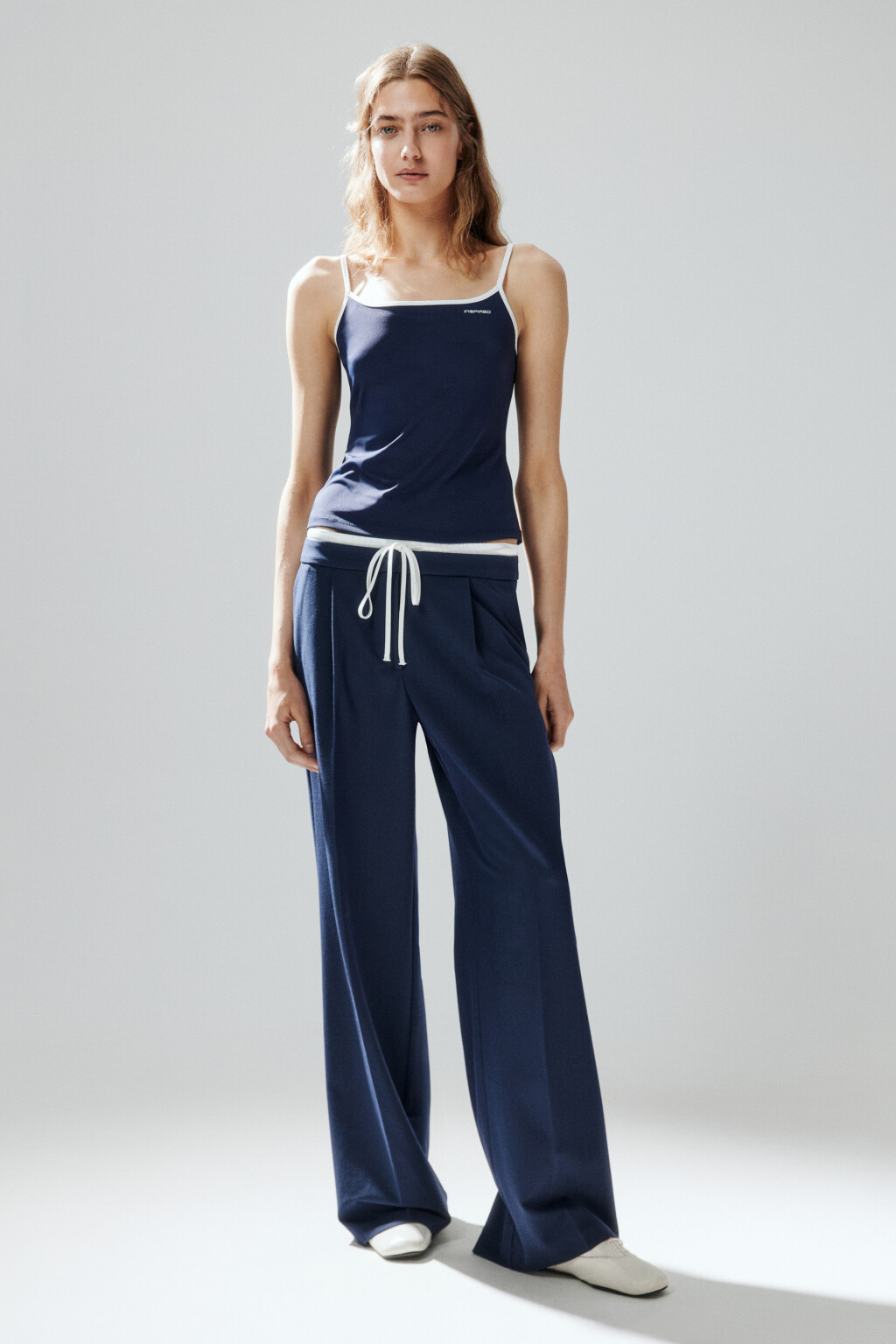 Майка на бретельках с надписью - цвет синий - 5