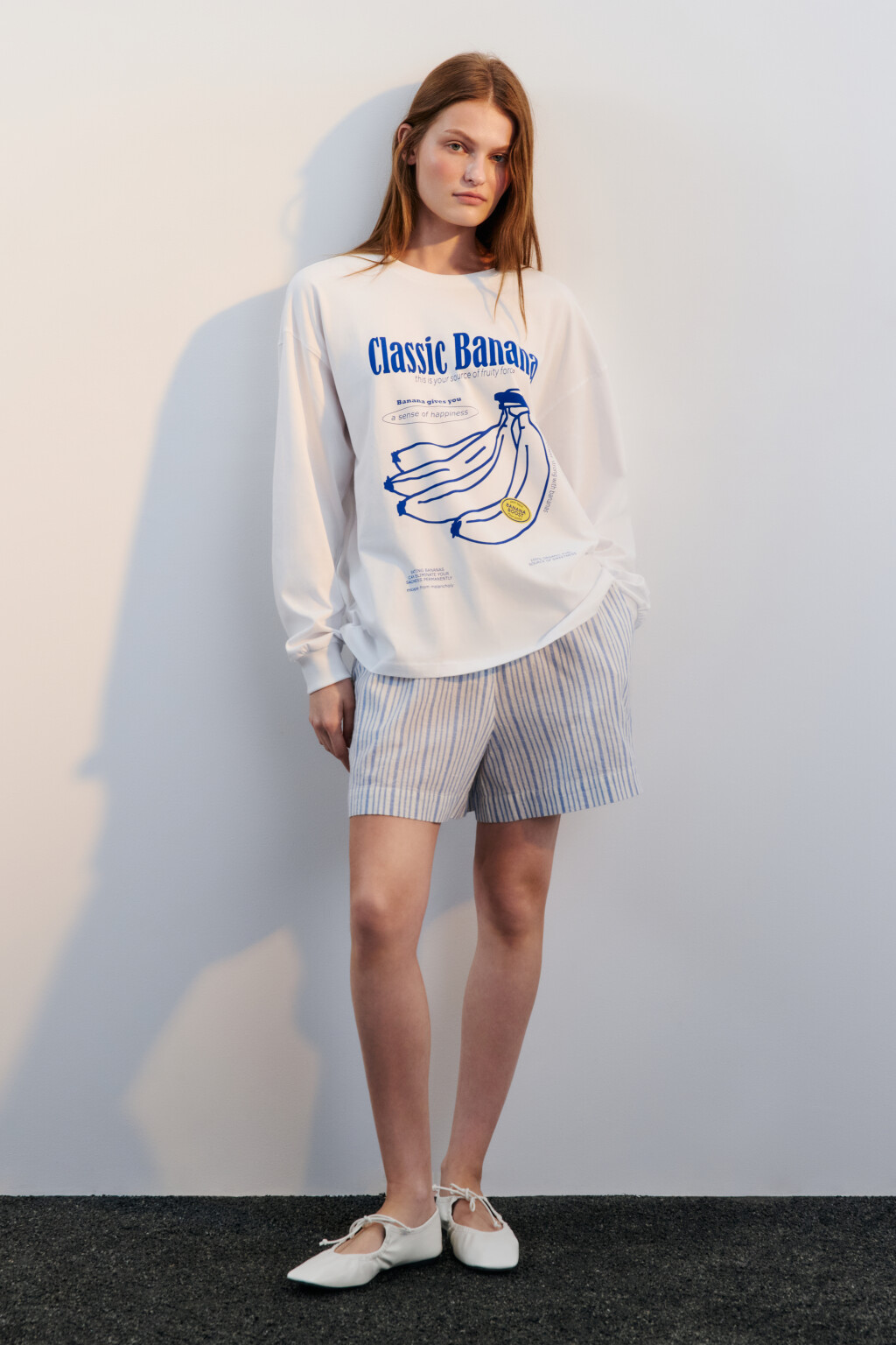 Лонгслив хлопковый с принтом - цвет белый - 4