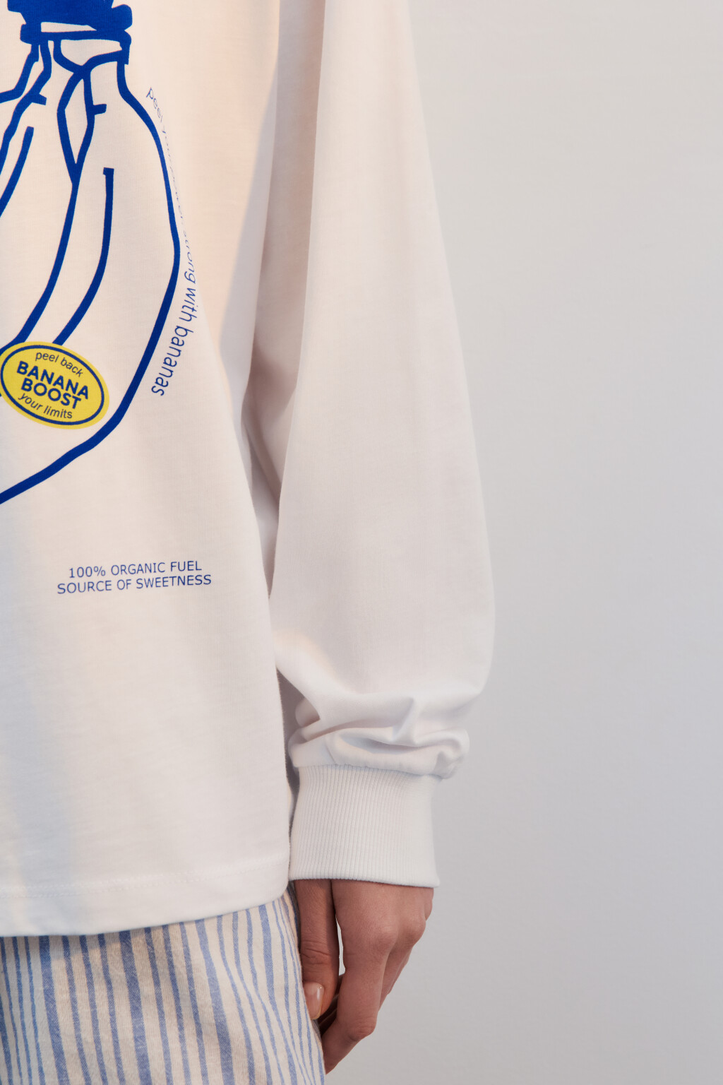 Лонгслив хлопковый с принтом - цвет белый - 6