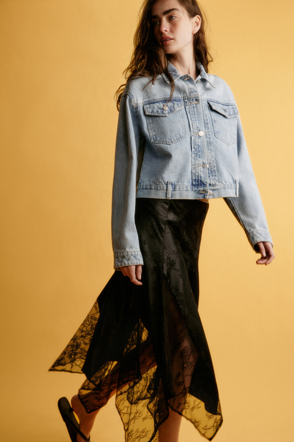 Куртка джинсовая укороченная - цвет голубой - 1