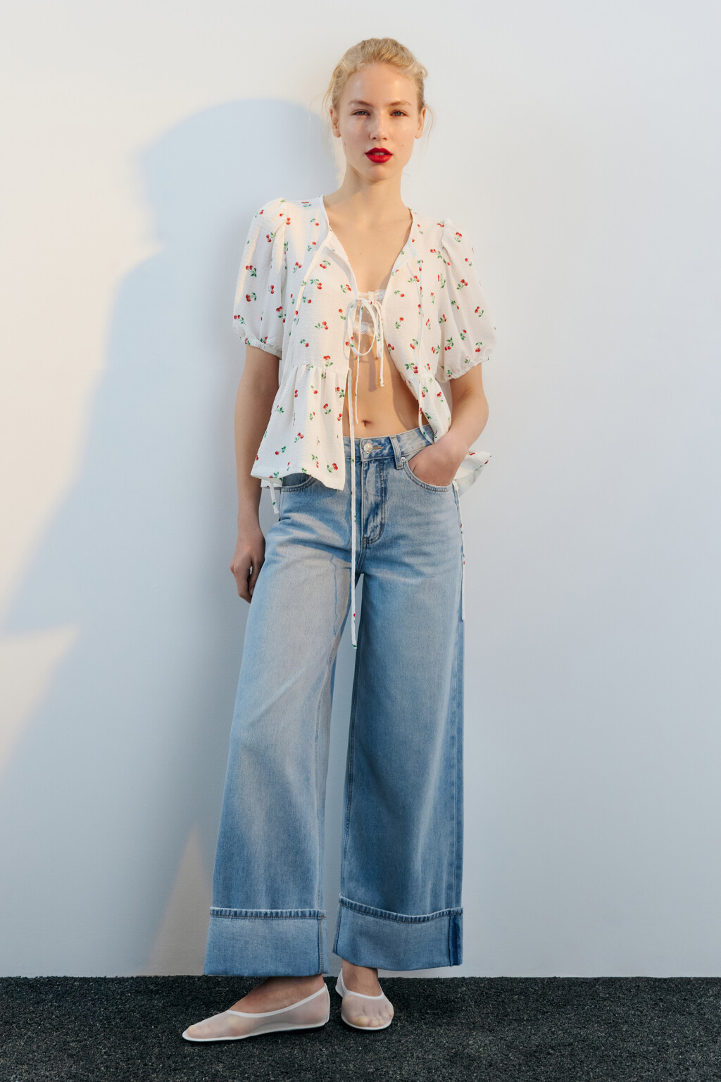 Джинсы wide leg широкие с подворотами - цвет голубой - 4