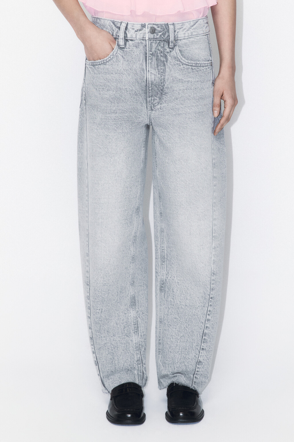 Джинсы barrel fit с открытыми срезами - цвет серый - 2