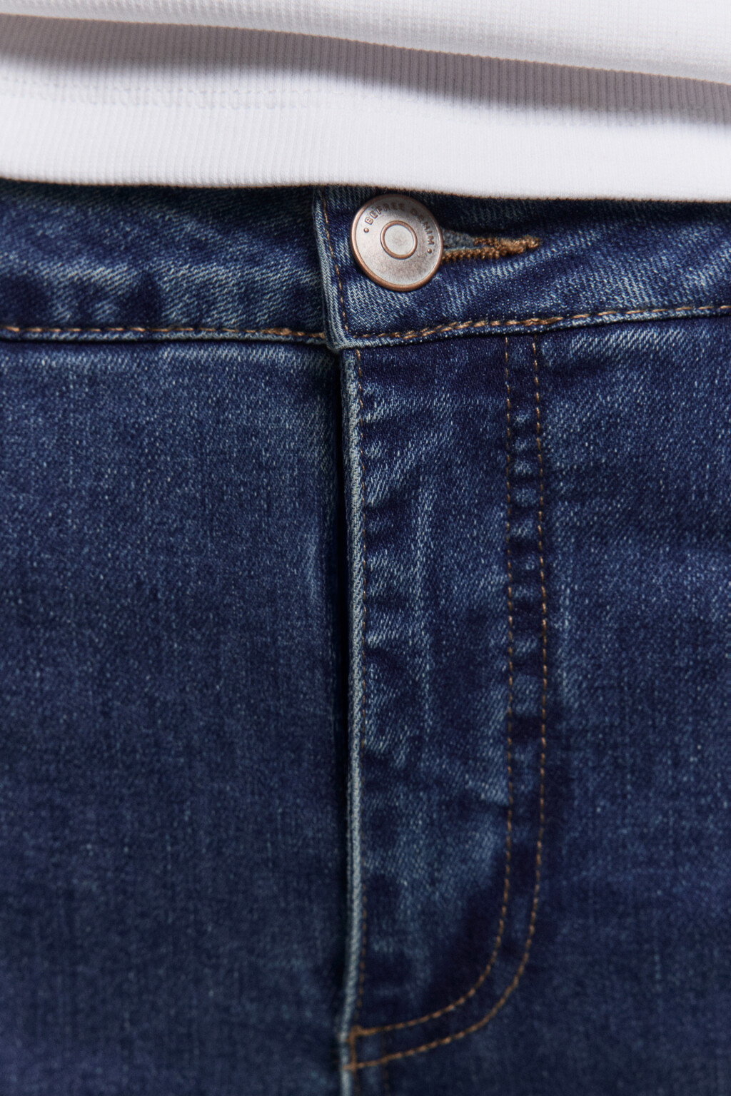 Джинсы flare расклешенные с открытыми срезами - цвет голубой - 6