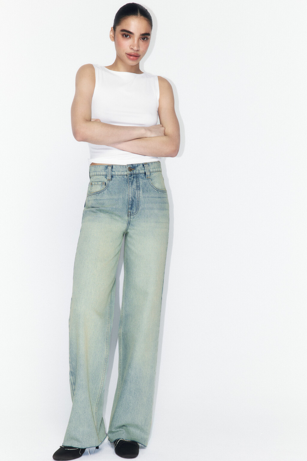 Джинсы широкие с открытыми срезами - цвет синий - 1