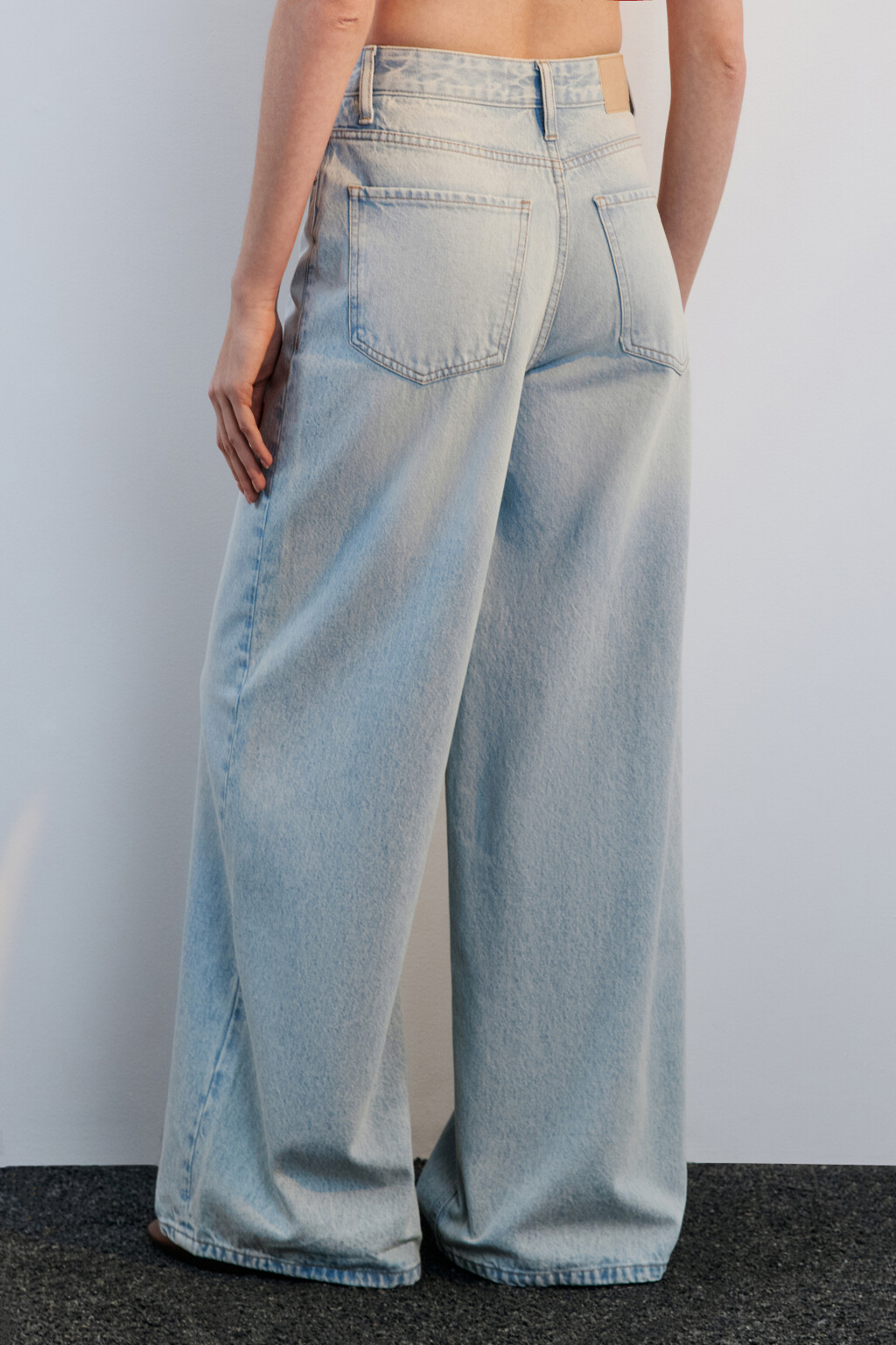 Джинсы широкие с высокой посадкой - цвет голубой - 3