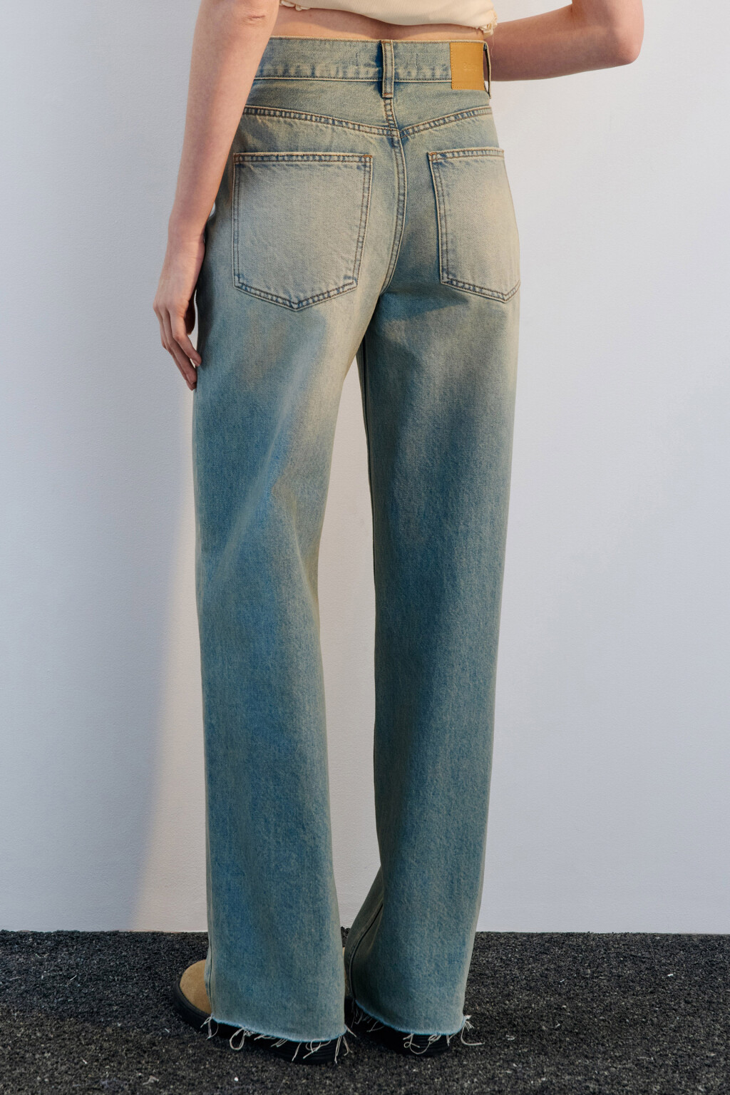 Джинсы прямые с открытыми срезами - цвет синий - 3