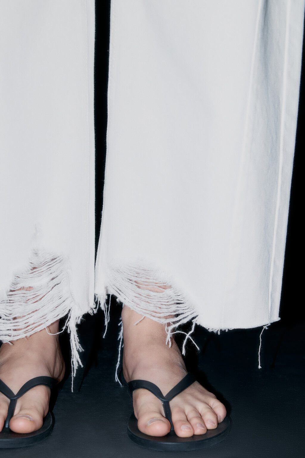 Джинсы barrel fit рваные с потертостями - цвет белый - 6