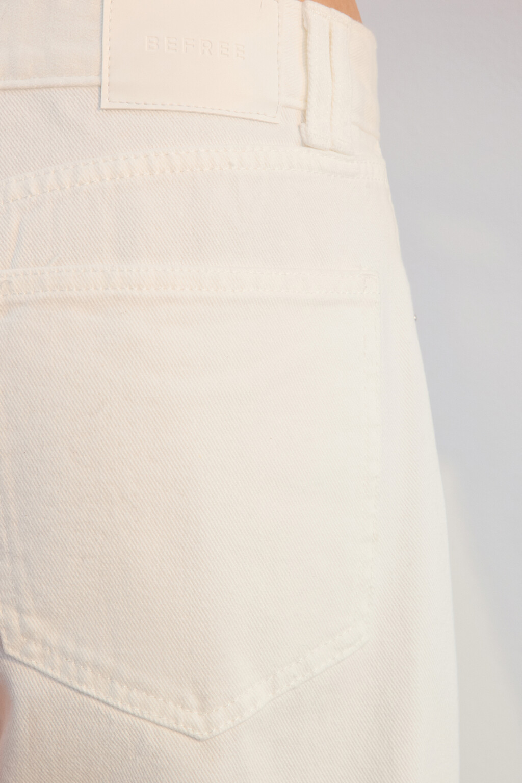 Джинсы wide leg широкие со средней посадкой - цвет белый - 6