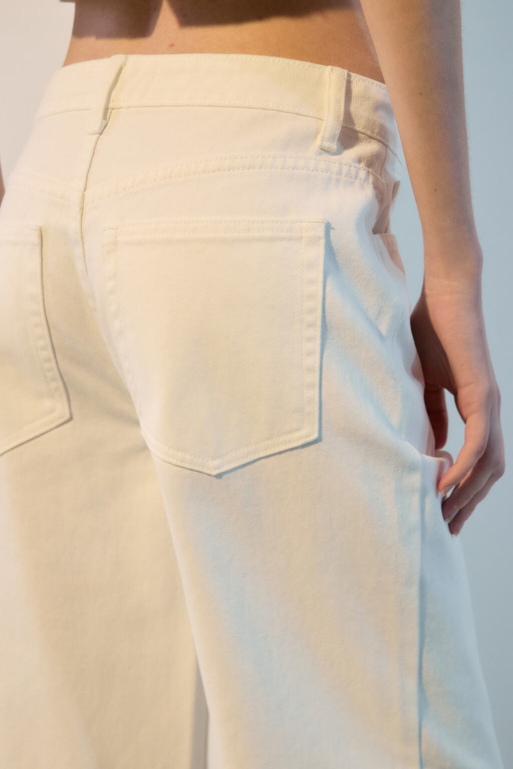 Джинсы прямые с высокой посадкой - цвет белый - 6