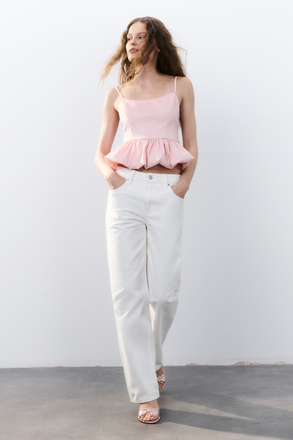 Джинсы прямые со средней посадкой - цвет белый - 1