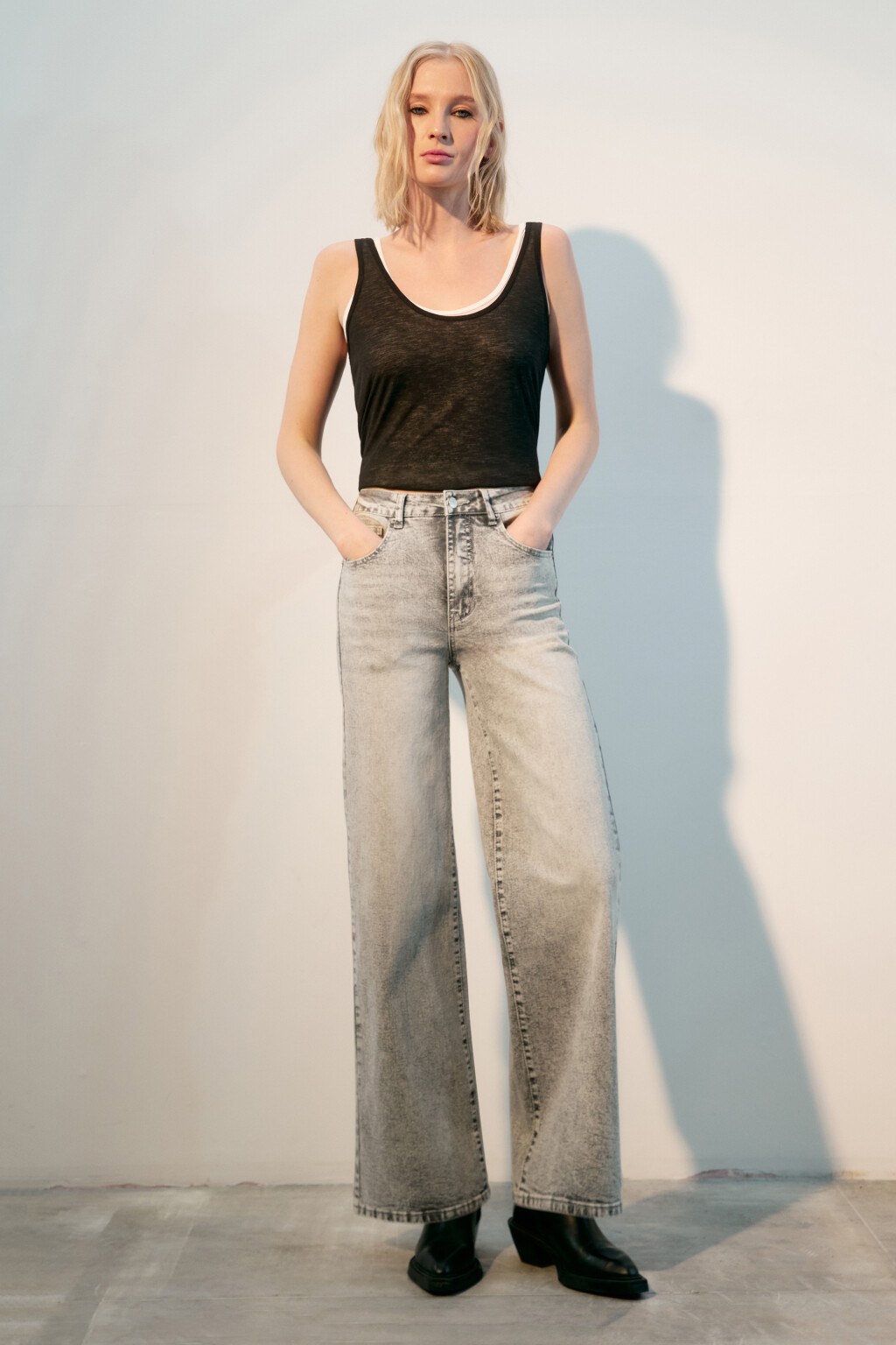Джинсы широкие с высокой посадкой - цвет серый - 4