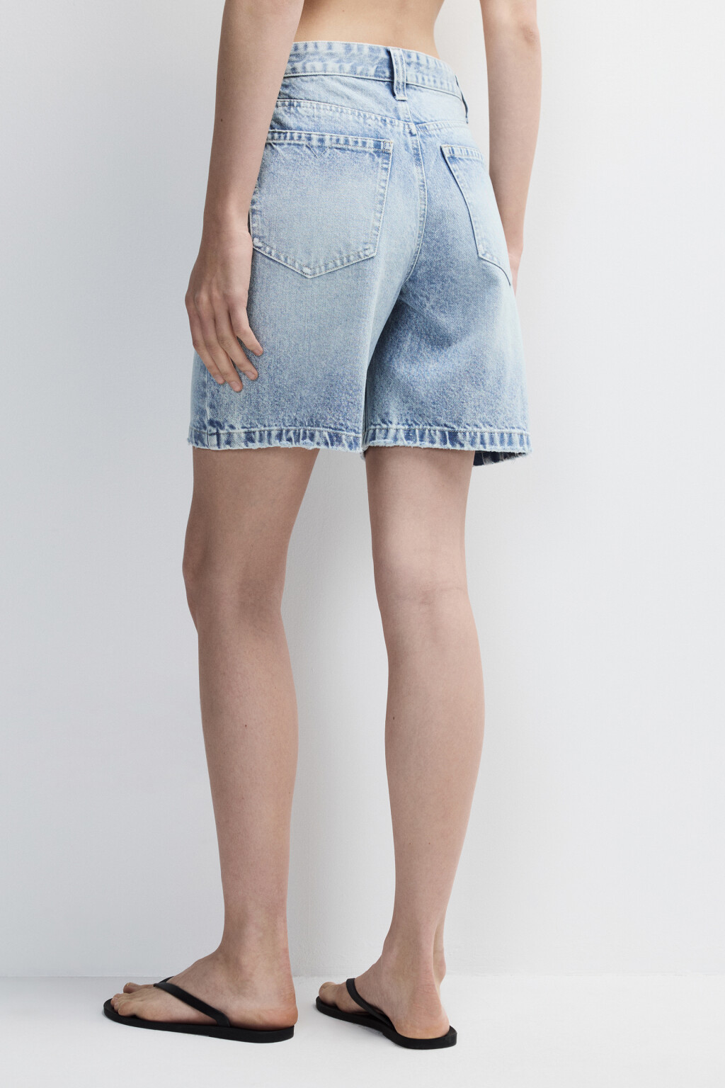 Шорты джинсовые с высокой посадкой - цвет голубой - 3